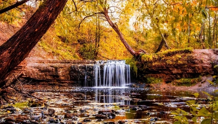 Горчаковский водопад в ленинградской области фото